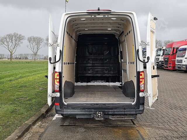 High-roof van MAN TGE 3.140 ac  EURO6 EXPORT