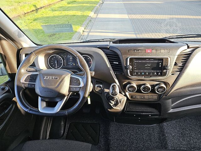 Hochdachkombi IVECO DAILY 35S16 L4H2 Navi Camera AC!