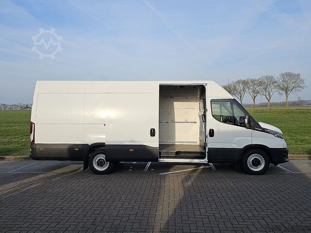 Hochdachkombi IVECO DAILY 35S16 L4H2 Navi Camera AC!