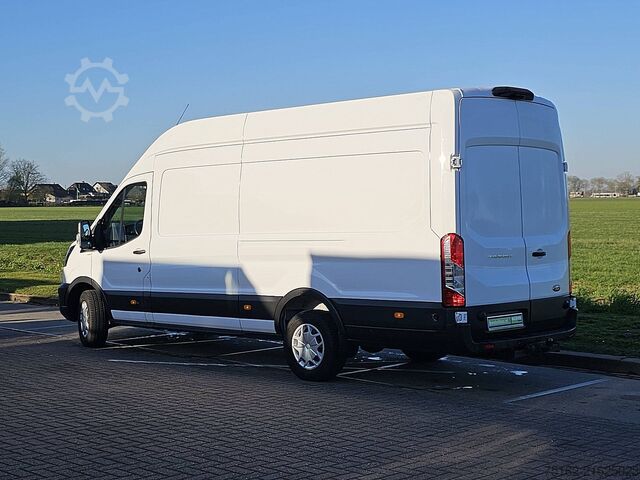 High-roof van FORD TRANSIT 2.0 L4H3 RWD Trekhaak