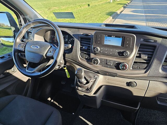 High-roof van FORD TRANSIT 2.0 L4H3 RWD Trekhaak