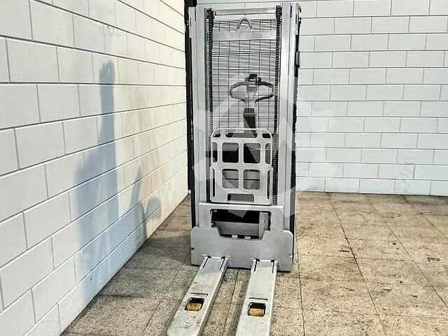 Hochhubwagen Still EXV-SF14