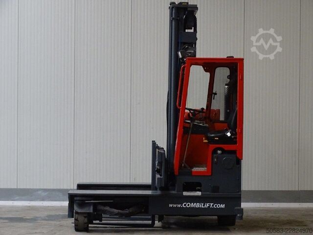 Vierwege Seitenstapler Combilift C4000 - TRIPLEX