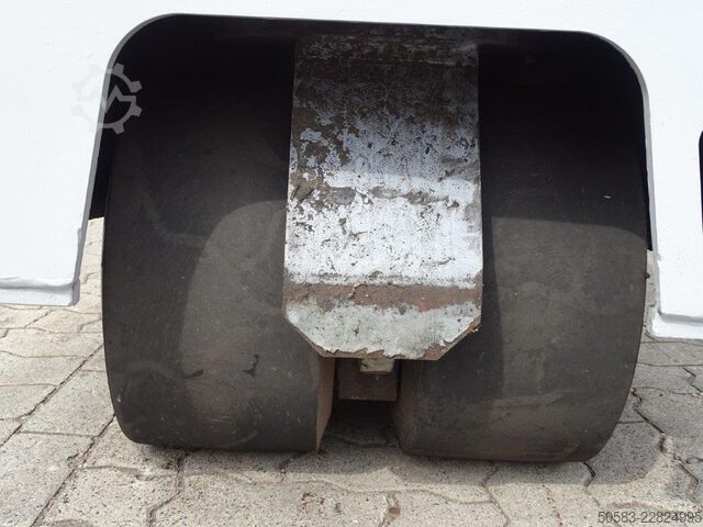 Vierwege Seitenstapler Hubtex MQ50 - TRIPLEX - Batterie 2025