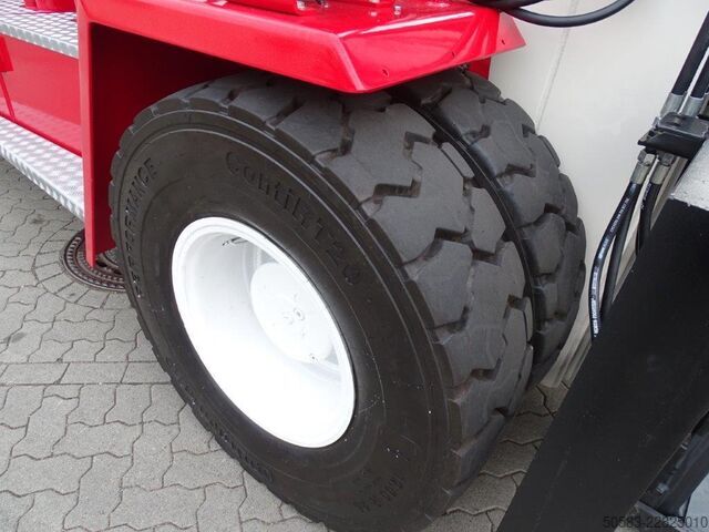 Dieselstapler Svetruck 12120-35
