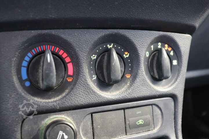 Panel van Ford Transit Connect 1.8 TDCi - Dakdragers - € 1250...