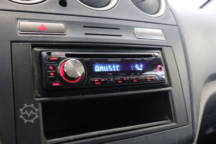 Panel van Ford Transit Connect 1.8 TDCi - Dakdragers - € 1250...