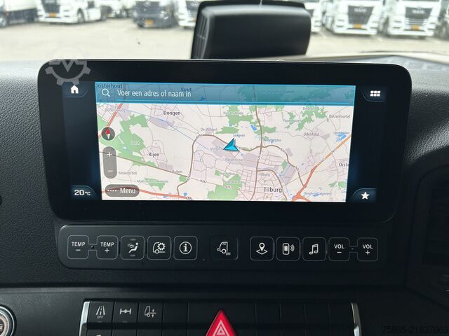 Standard tractor Mercedes-Benz Actros 1845 Gigaspace / Tacho V2 / PTO - Hydrau...