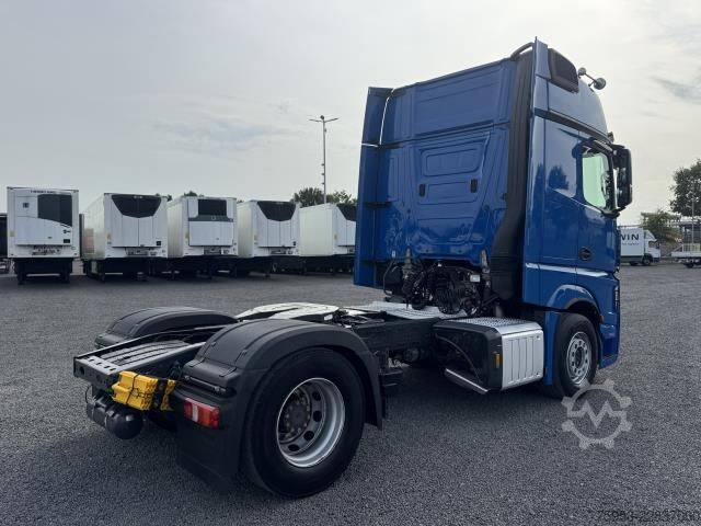 Standard SZM Mercedes-Benz 1851 LS Actros Gigaspace 2 x PTO Retarder Standkli