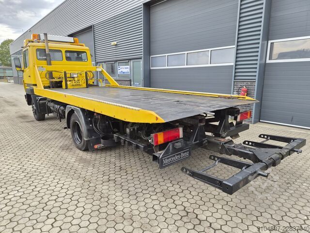 Autotransporter Abschleppwagen Mercedes-Benz 817L Afspeepwagen Hydr plateau hydr lier