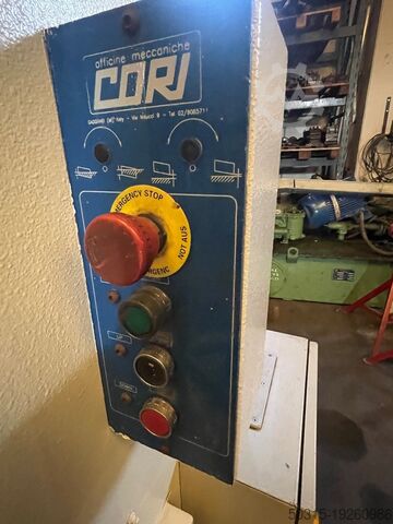 CORI PUNCHING MACHINE CORI