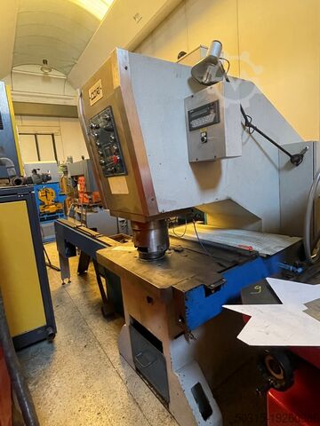 CORI PUNCHING MACHINE CORI 