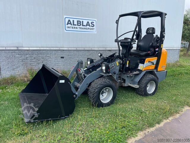 Loader Giant G1500 Xtra met SPER en kenteken