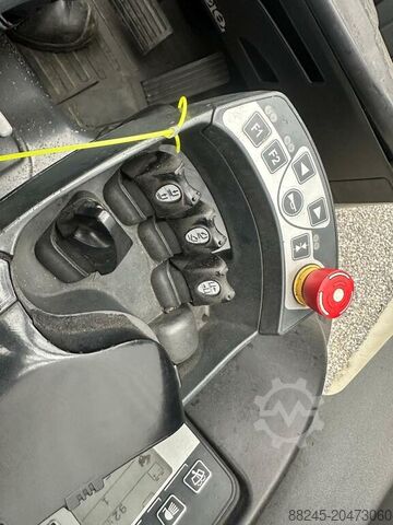 Elektrischer Triplex-Gabelstapler Still RX60-25 mit Seitenschub STILL RX60-25