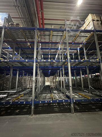 High-bay warehouse BITO Gefällebahnen