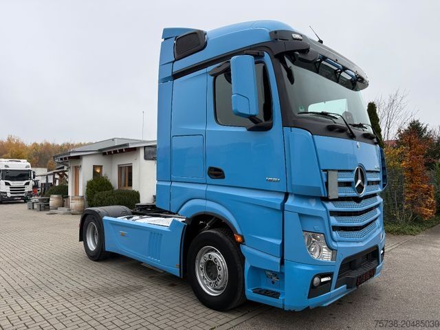 Standard SZM MERCEDES-BENZ Actros 1851 LS/Retarder/2xTank/StreamSpace
