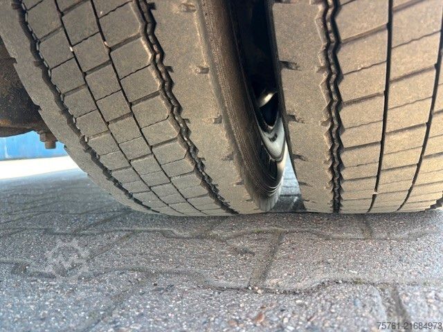 Curtain sider van MERCEDES-BENZ 818L    LBW  PMK2 !!!NEUE KUPPLUNG!!!!