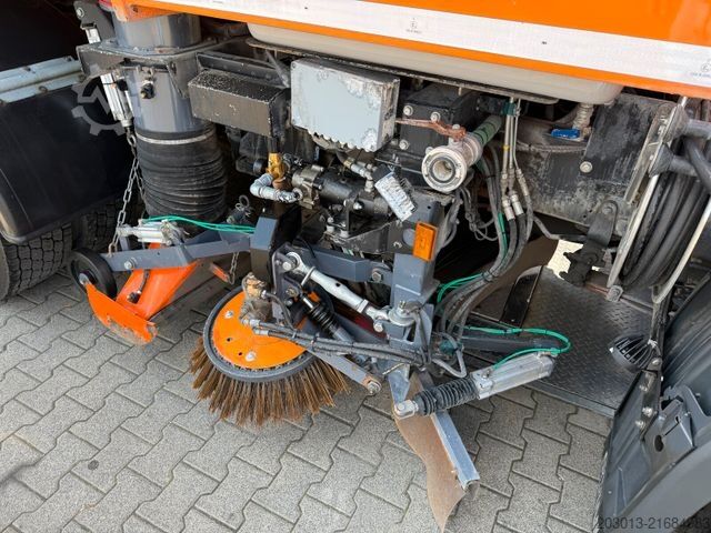 Road sweeper SCANIA G230 Kehrmaschine SCARAB Magnum