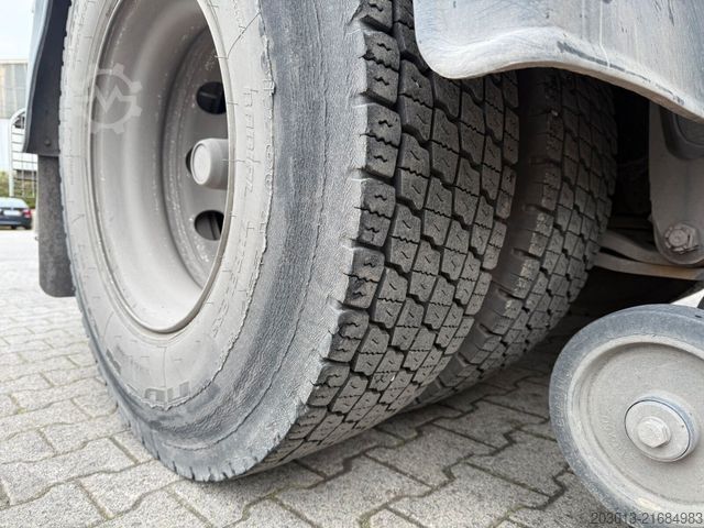 Road sweeper SCANIA G230 Kehrmaschine SCARAB Magnum