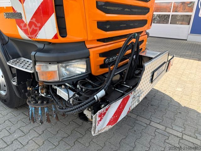 Road sweeper SCANIA G230 Kehrmaschine SCARAB Magnum