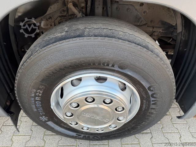 Road sweeper SCANIA G230 Kehrmaschine SCARAB Magnum