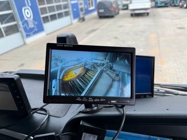 Road sweeper MAN TGM 18.340 HD Kehrmaschine SCARAB Magnum 8,2 m³