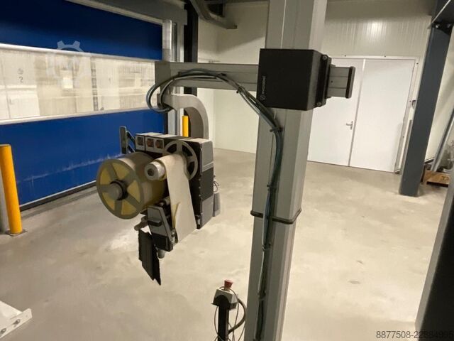 Robot palletising line Europack Winner 400