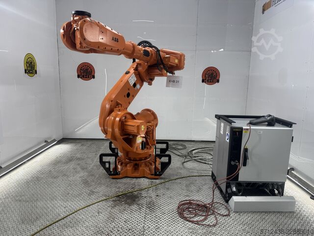Industrial robot ABB IRB 6700-245/3.00