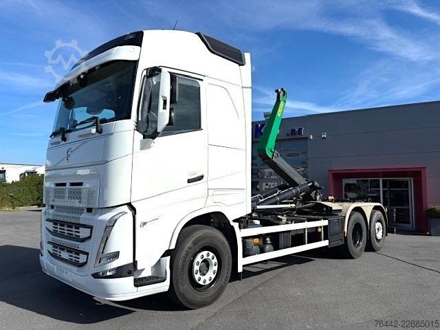 Abrollkipper VOLVO FH420-6X2/4-MOTORSEITIG-KFZ BRIEF-TOP