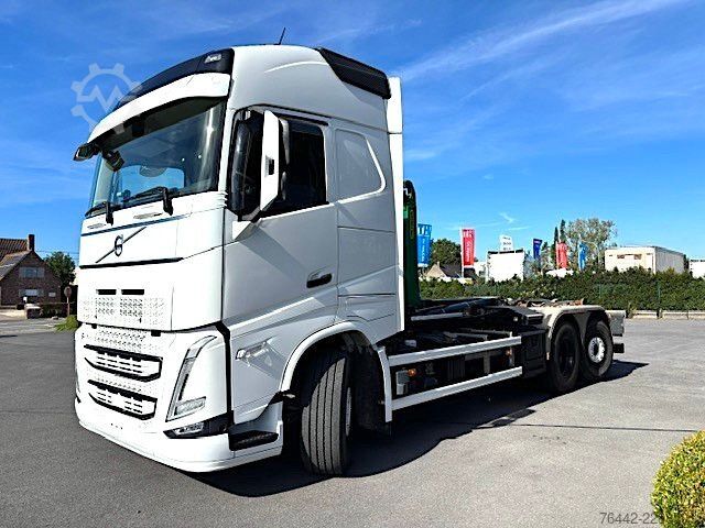 Abrollkipper VOLVO FH420-6X2/4-MOTORSEITIG-KFZ BRIEF-TOP