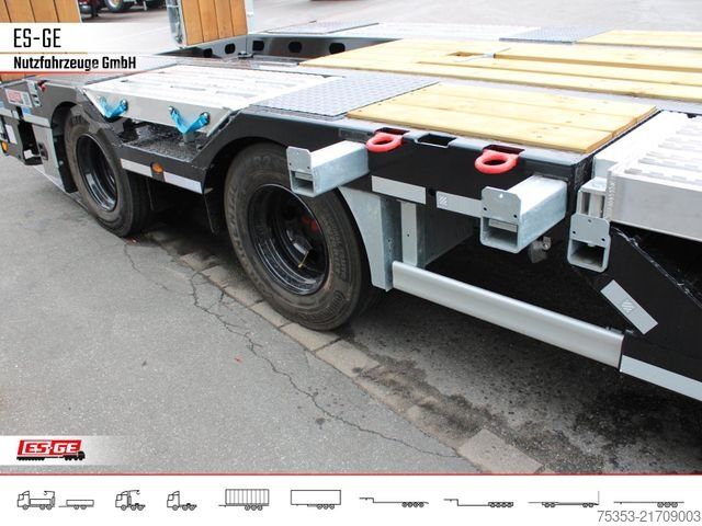 Low loader trailer SCHWARZMÜLLER Tieflader mit gekröpftem Plateau