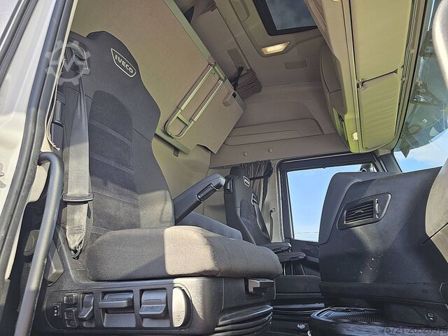 BDF system IVECO S-WAY AS260S46 6x2*4 LNG GAS