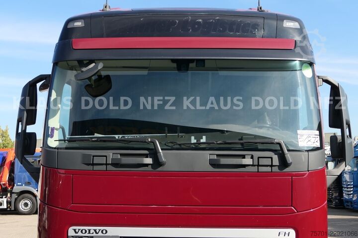 Volume tractor unit VOLVO FH 460 Globetrotter 2-Tanks Euro 6
