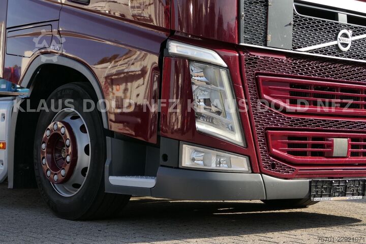Volume tractor unit VOLVO FH 460 Globetrotter 2-Tanks Euro 6