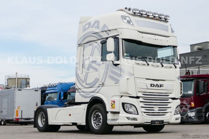 Standard tractor unit DAF XF 530 SSC Retarder XL Tank Standklima Euro 6