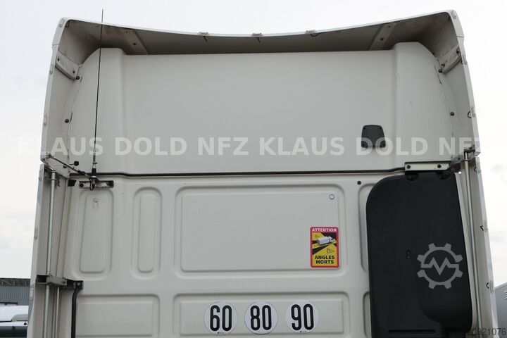 Standard tractor unit DAF XF 530 SSC Retarder XL Tank Standklima Euro 6