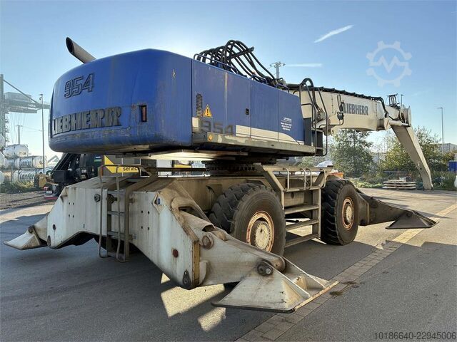 Liebherr A954C LI Liebherr A954C LI