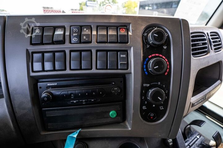 Fuel tanker RENAULT MIDLUM 270 DXI + STOKOTA 14000L /4 COMP