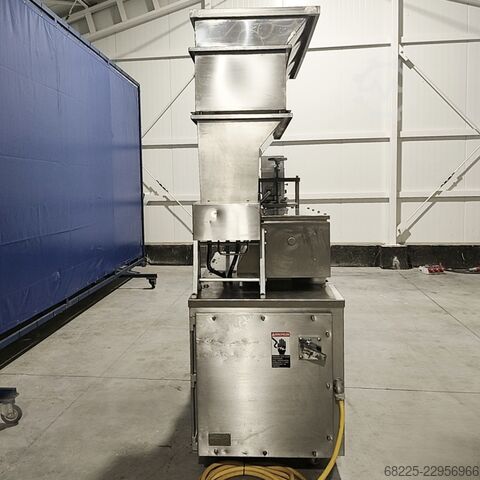 Meat processing machine Formax F-6 burger former