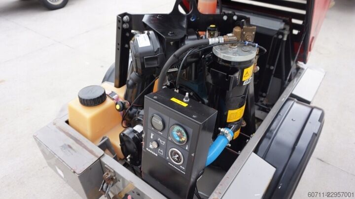 Screw compressor Kaeser M 20