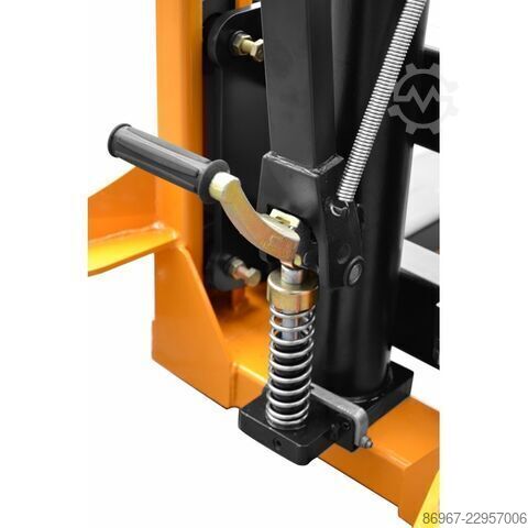 Mast pallet truck CORMAK WRHS 1610