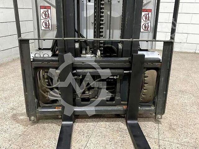 3-wheel forklift Still RX 20-16