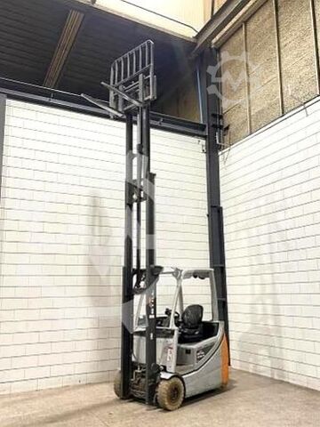 3-wheel forklift Still RX 20-16