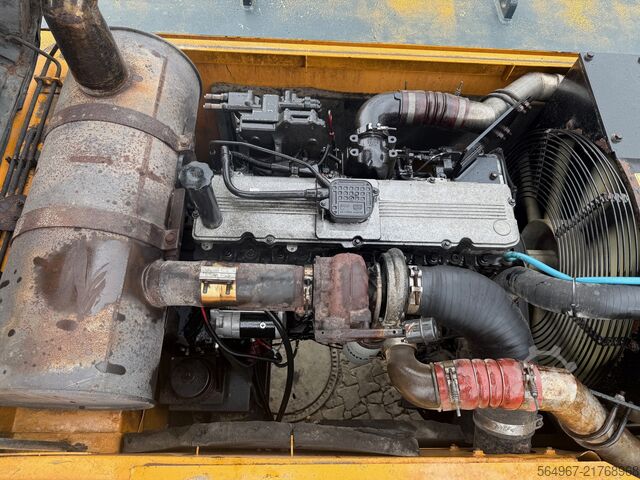 Chain excavator Hyundai R320 NLC-7A Kettenbagger OQ80