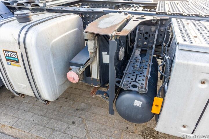 Standard tractor MERCEDES AROCS 1945 (1845)LS HAD +KIPHYDR.