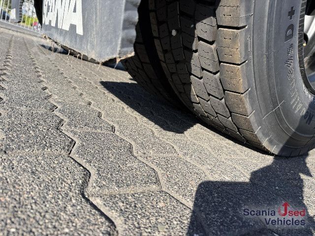 Standard tractor unit Scania S 500 - SUPER - HIGHLINE - 2x TANKs - NEW TIRES