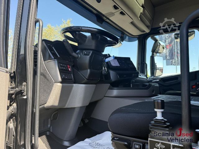 Three-sided tipper truck Scania G 560 - 6x4 - MEILLER DSK BORDMATIK - NEW TIRES