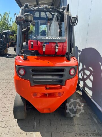 LPG Forklifts Linde H30T-01
