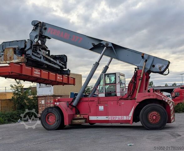 Full-container reach stacker CVS Ferrari F377.5 PB