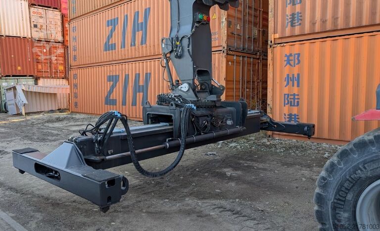 Leercontainer Reachstacker Kalmar DRG100-54S6
